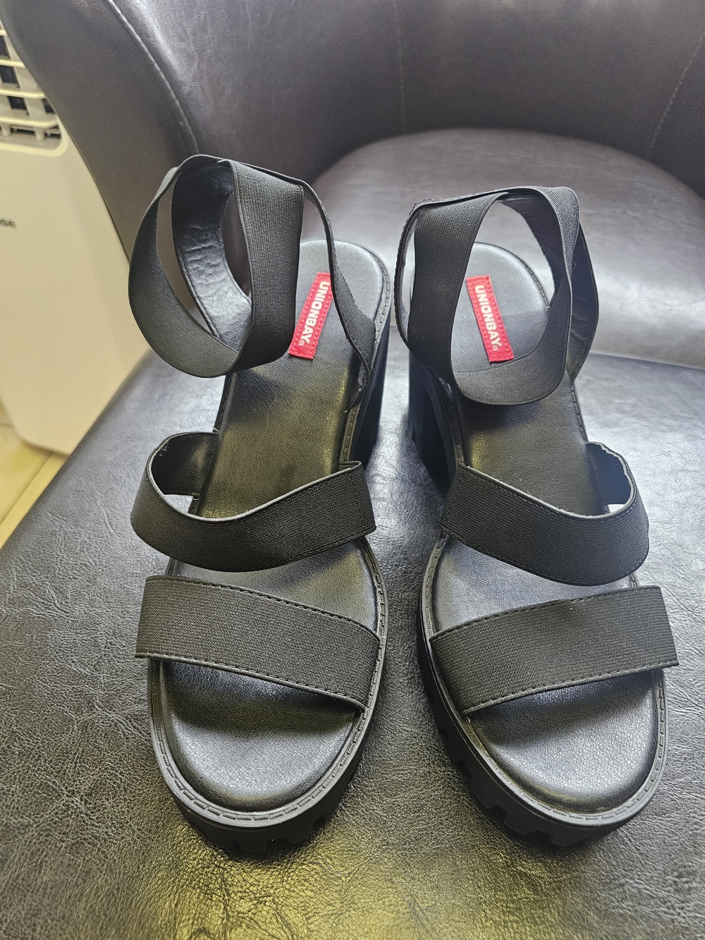 Black Elastic Strap Platform Sandals